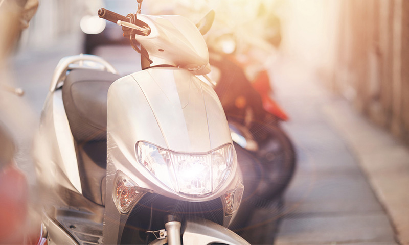 汽車(chē)遠(yuǎn)光燈危害大？電動(dòng)車(chē)遠(yuǎn)光燈危害是汽車(chē)的7倍，該管管了！